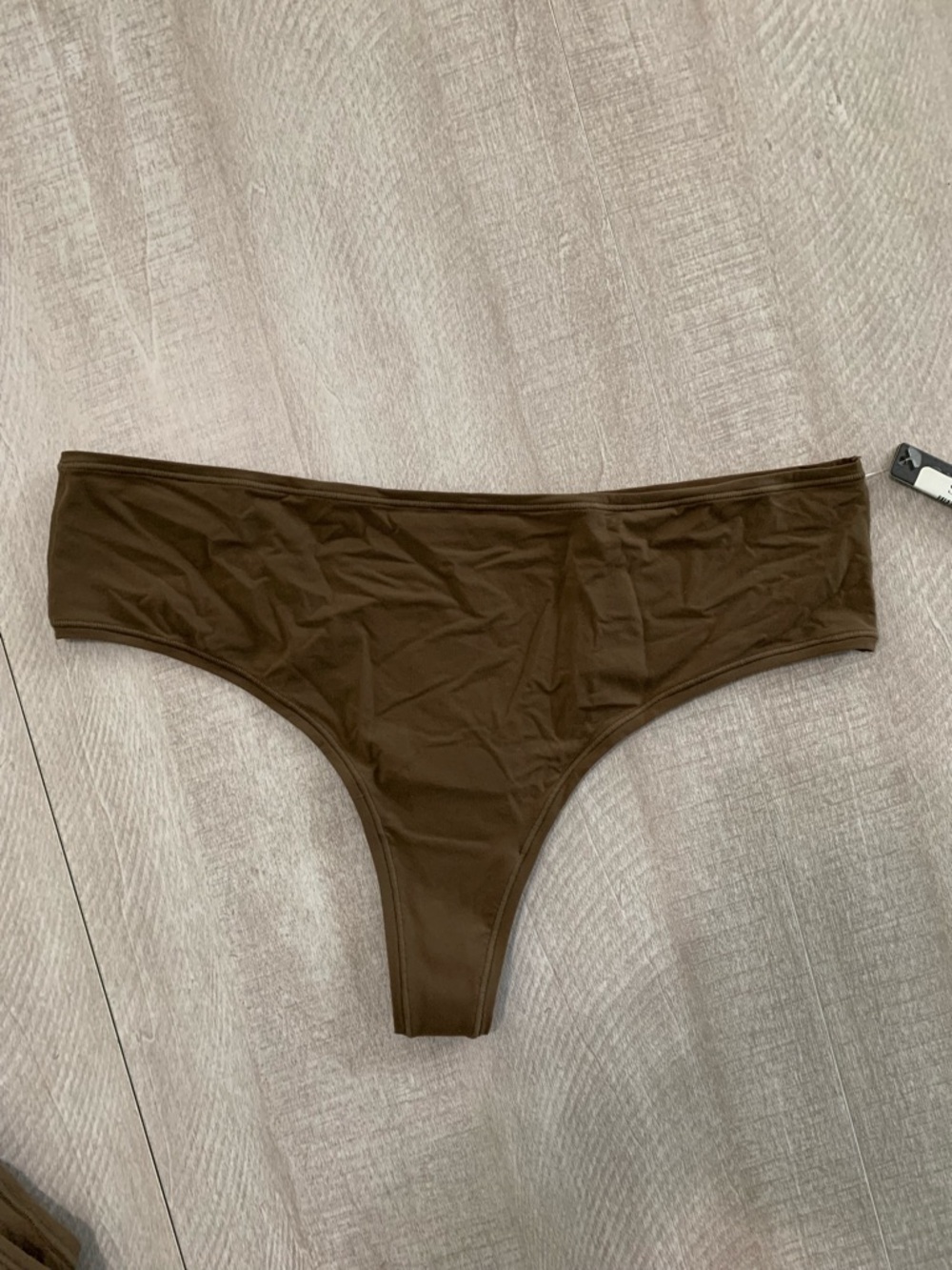SKIMS Fits Everybody Thong Panty Size 4X Lot of 3 - Picture 2 of 3